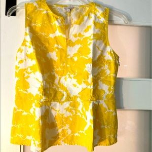 Beautiful bright yellow sleeveless top.
